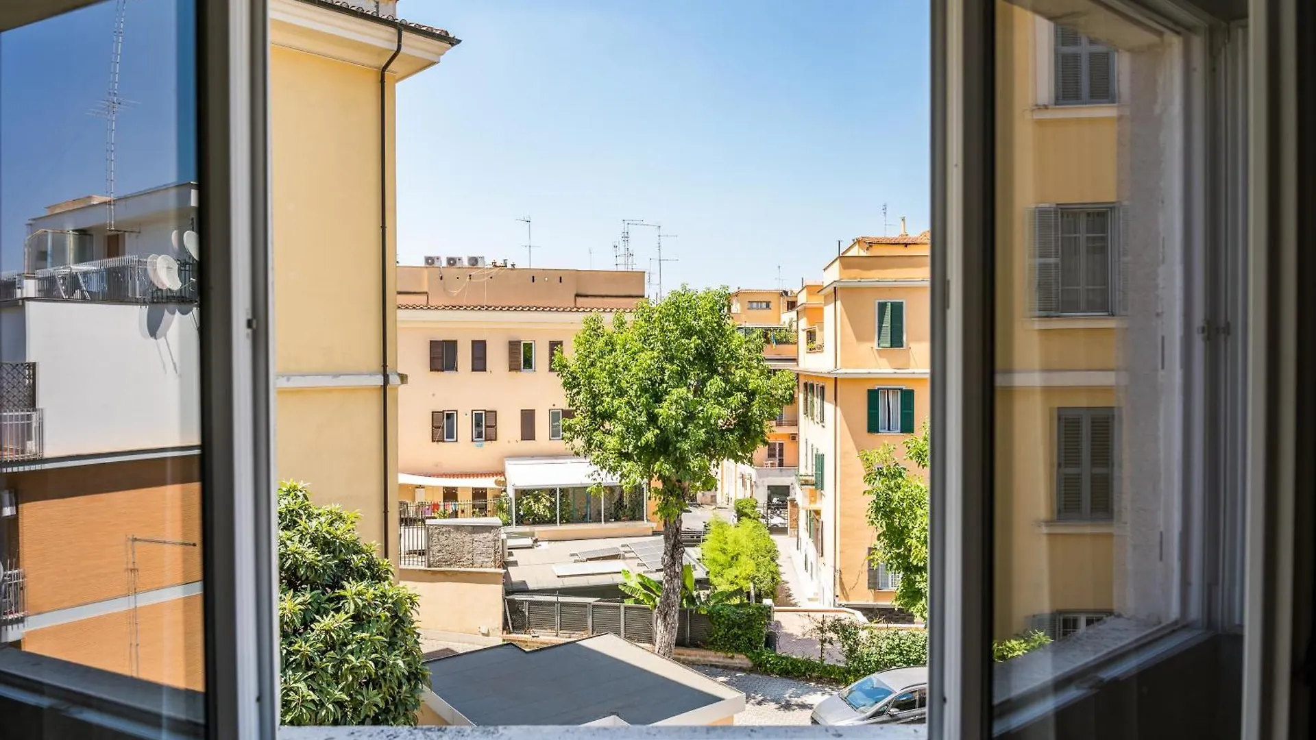 Aventino Boutique Apartment - Rome Italy
